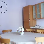 L\' Oasi Del Cervo - Casa Con Giardino E Posto Auto, Uscita Autostrada A11